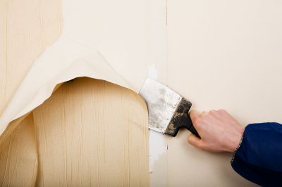 Applying Adhesive to Wallpaper